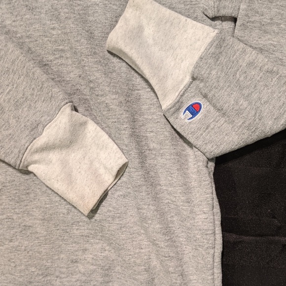 Vintage Champion Gray Crewneck Sweater Size M - Picture 3 of 6